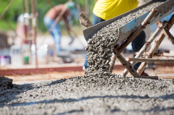 Backyard Concrete Pouring in Lake Charles